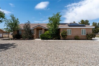 12830 Lakota Rd, Apple Valley, CA 92308