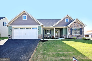 108 Allwein Dr, Lebanon, PA 17042