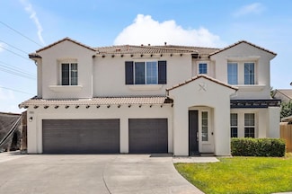 1500 Dinard Ct, Hughson, CA 95326