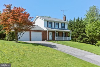 1429 Hallowell Ln, New Windsor, MD 21776
