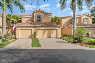 6100 Jonathans Bay Cir Unit 302, Fort Myers, FL 33908