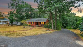 14102 Cedarwood Dr SW, Cumberland, MD 21502