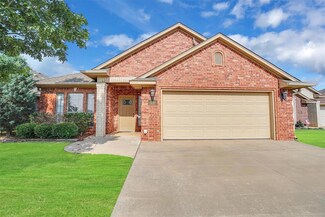 3209 Northridge Cir, Altus, OK 73521