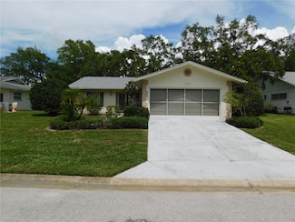 10526 Mira Vista Dr, Port Richey, FL 34668