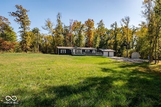 3174 N Private Road 135 E, Sullivan, IN 47882