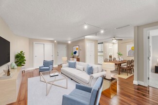 55 River Rd Unit 3D, Manchester, NH 03104