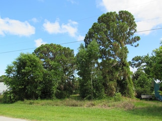 2678 SE Ibis Ave, Port Saint Lucie, FL 34952