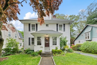 22 Glen Terrace, Stamford, CT 06906