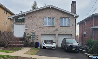 676 Day Ave Unit 2, Ridgefield, NJ 07657