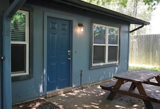 3321 Dolphin Dr Unit A, Austin, TX 78704