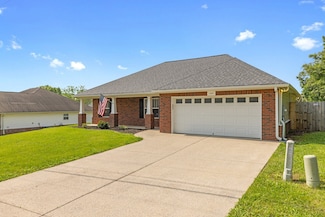 1047 Hummingbird Ln, Spring Hill, TN 37174