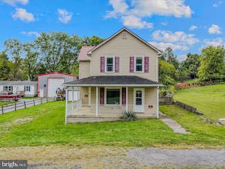 5337 Central Ave, Great Cacapon, WV 25422
