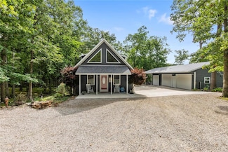 1053 Erie Trail Dr, Perryville, MO 63775