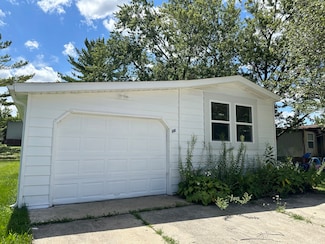 66 Candlegate Cir, Matteson, IL 60443