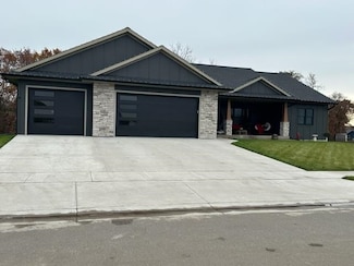 S1261 Lost Oaks Ct, Dellona, WI 53965