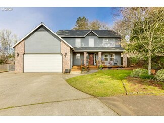 1743 NW 18th Ct, Gresham, OR 97030