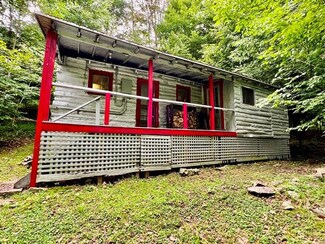 226 N Berge Run Rd, Austin, PA 16720