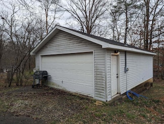247 SiMcOe Dr, Somerset, KY 42501