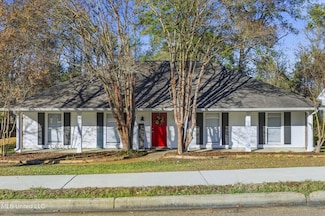 1022 N Azalea Dr, Madison, MS 39110