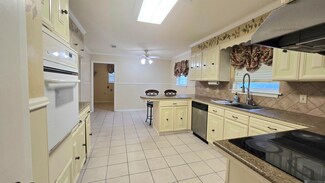 12641 E Glenhaven Dr, Baton Rouge, LA 70815