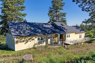 44 Alpine Ln, Okanogan, WA 98840