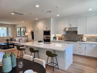4860 Parsley Ln, Carlsbad, CA 92008