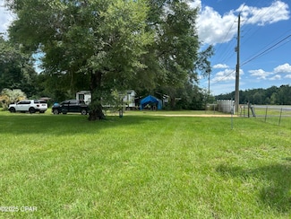 5735 Highway 77, Chipley, FL 32428