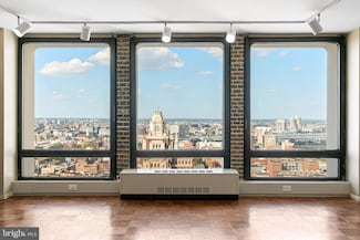 210 Locust St Unit 29HW, Philadelphia, PA 19106