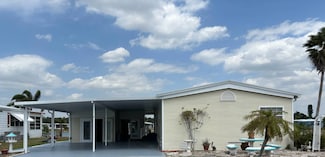823 Calamondin Ct, North Fort Myers, FL 33917