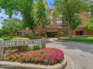 1140 Old Mill Rd Unit 505, Hinsdale, IL 60521