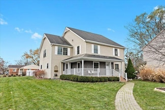 1807 Samoset Rd, Royal Oak, MI 48073