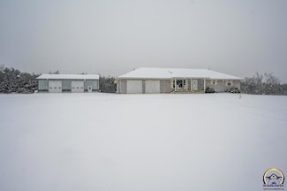 13223 Blue Mound Rd, Valley Falls, KS 66088
