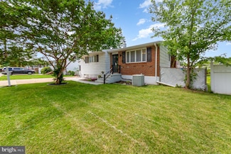 1206 Oakwood Rd, Glen Burnie, MD 21061