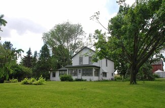 N6939 Stoney Creek Rd, Waterloo, WI 53594