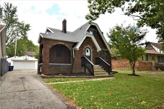 17817 Glenshire Ave, Cleveland, OH 44135