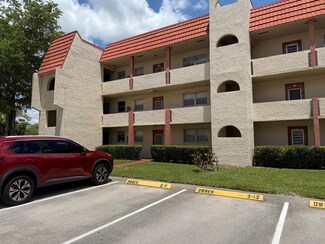 2950 Sunrise Lakes Dr W Unit 101, Sunrise, FL 33322