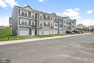 804 Rising Sun Ln, Chambersburg, PA 17202