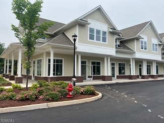 692 Us Highway 206 Unit 203, Hillsborough, NJ 08844