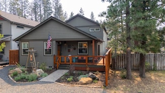 347 E Jefferson Ave, Sisters, OR 97759