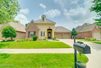 208 Rue de Frejus, Broussard, LA 70518