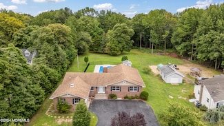 157 Old Beekman Rd, Monmouth Junction, NJ 08852