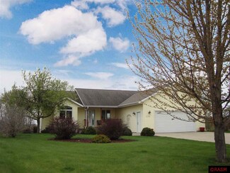 444 Thomas Dr, Eagle Lake, MN 56024