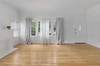6449 Commodore Sloat Dr, Los Angeles, CA 90048