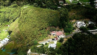 643 Carr, Manatí, PR 00674