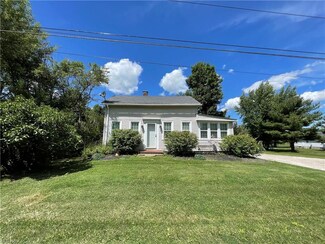 14524 Mayfield Rd, Huntsburg, OH 44046