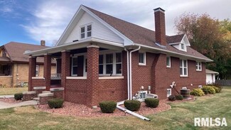 149 Olive St, Galesburg, IL 61401