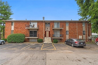 8221 Santa fe Dr Unit 7, Overland Park, KS 66204