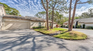 4372 Woodmans Chart Unit 143, Sarasota, FL 34235