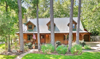 390 N Royale Greens Dr, Coldspring, TX 77331