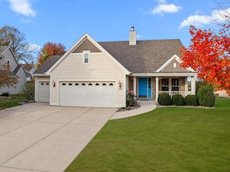 1828 Cloverview St, West Bend, WI 53095